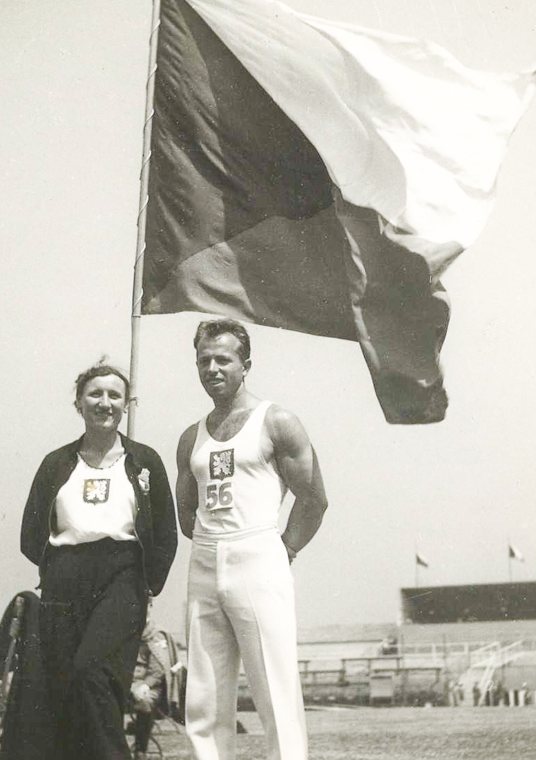 1936 Olympic medalists Alois Hudec and Vlasta Dekanova