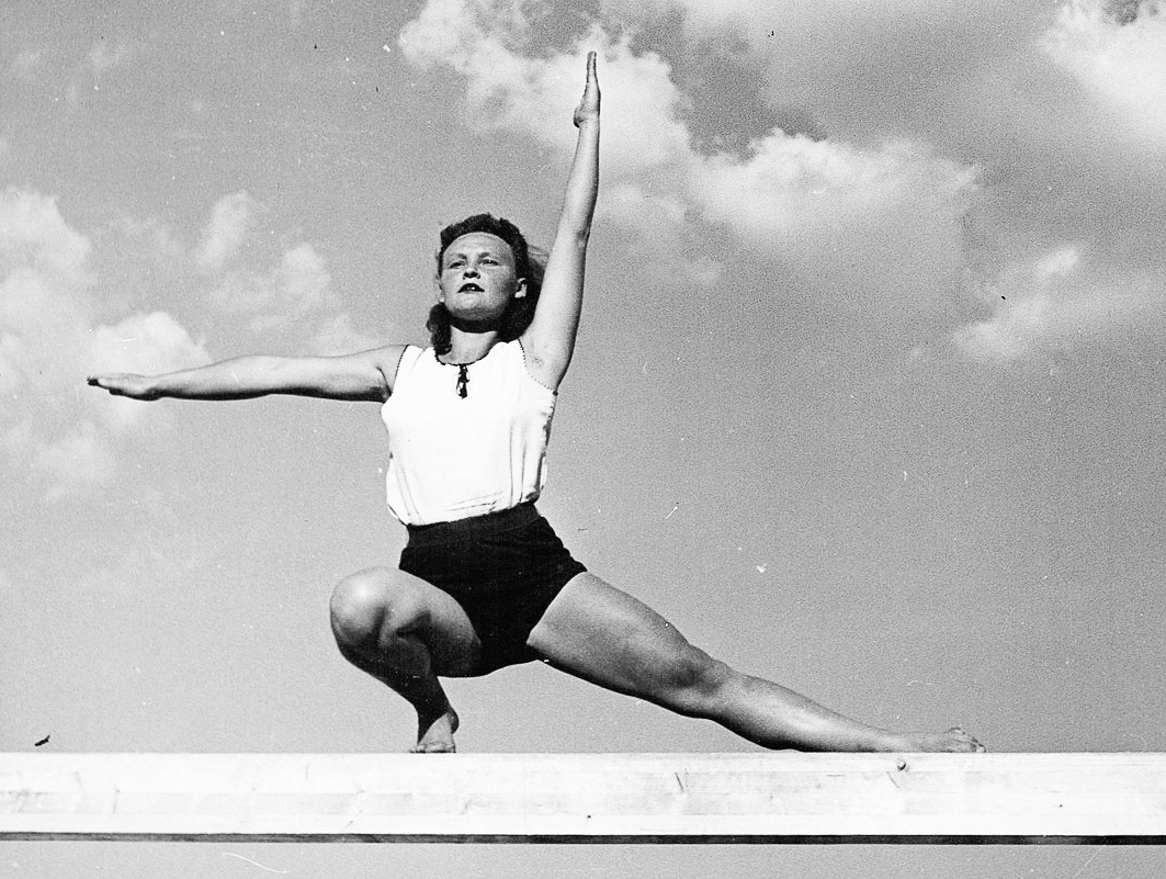 Czechoslovak Women’s Gymnastic Team wins 1948 Olympic gold, but loses team member